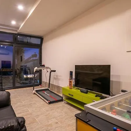 Fantastic Kalkan With Heated Infinity Pool & Amazing Sea Views Willa