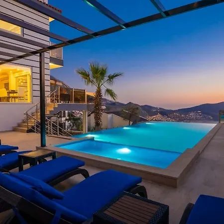 Fantastic Kalkan With Heated Infinity Pool & Amazing Sea Views Willa