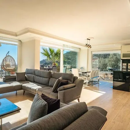 Fantastic Kalkan With Heated Infinity Pool & Amazing Sea Views Willa *