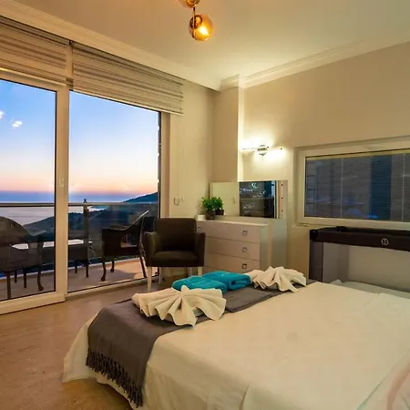 Fantastic Kalkan With Heated Infinity Pool & Amazing Sea Views Kaş